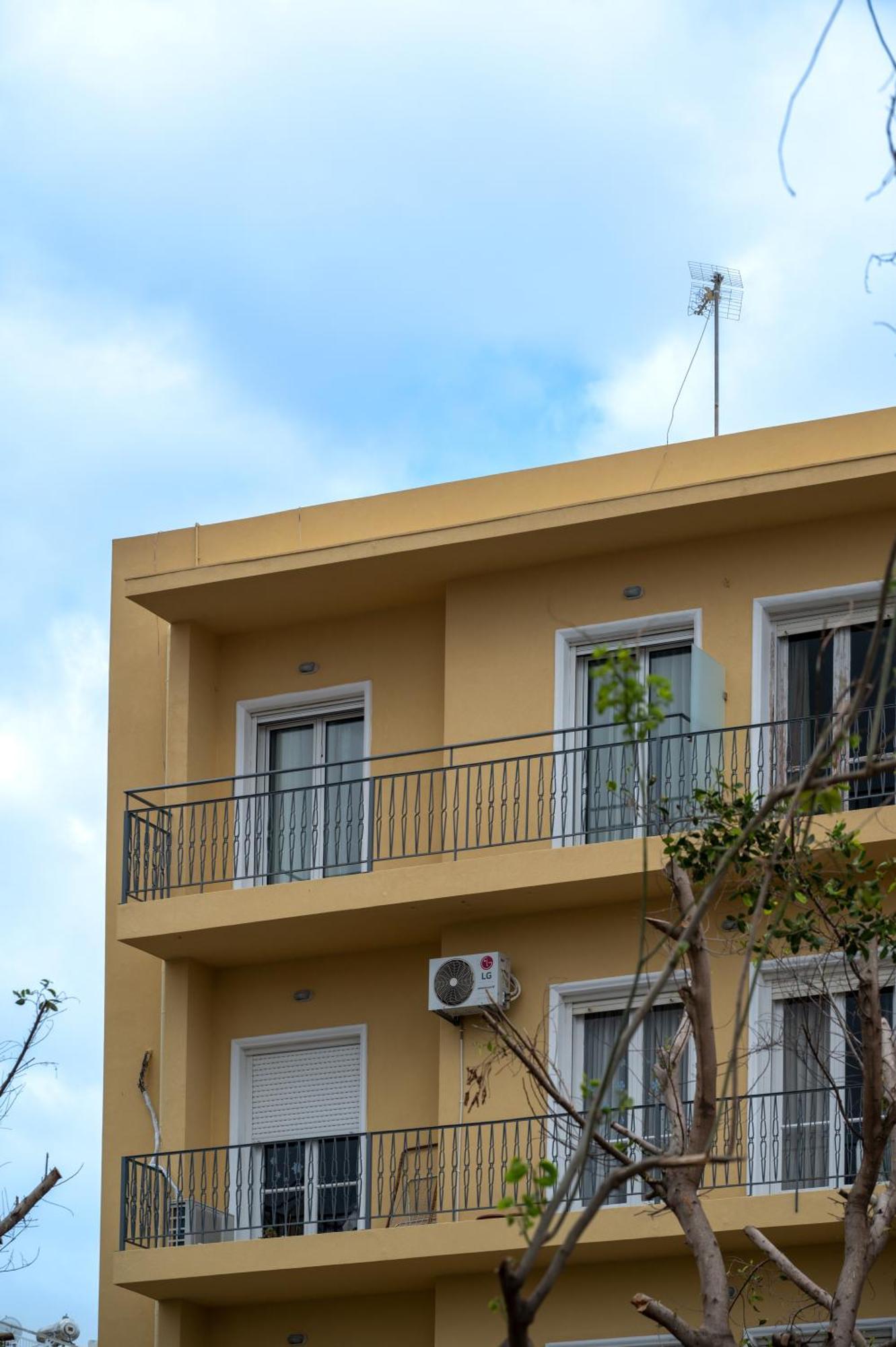 Theotokopoulos Park Renovated Apartment Ираклио Екстериор снимка